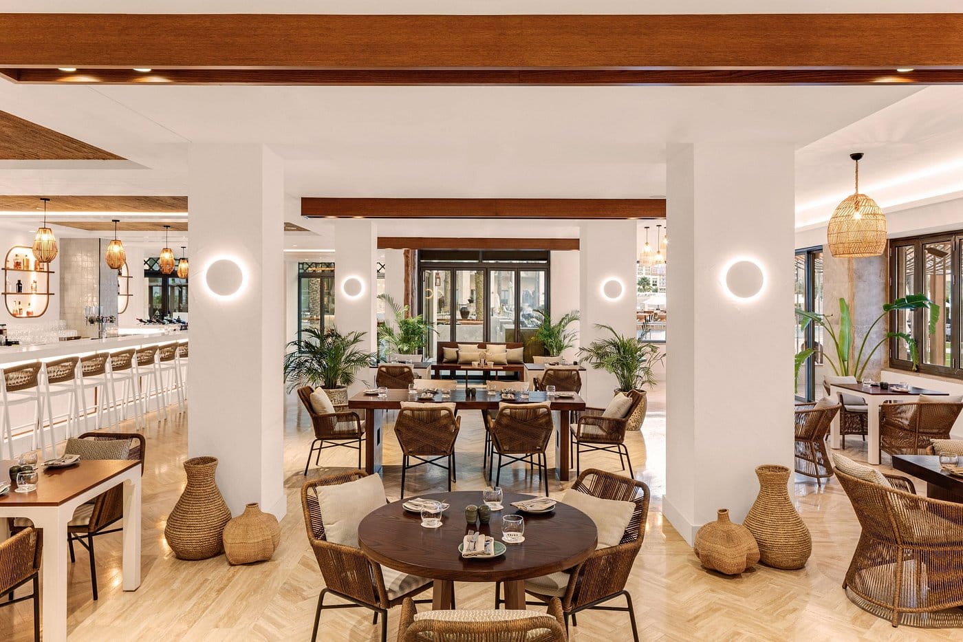 bab al bahr beach bar