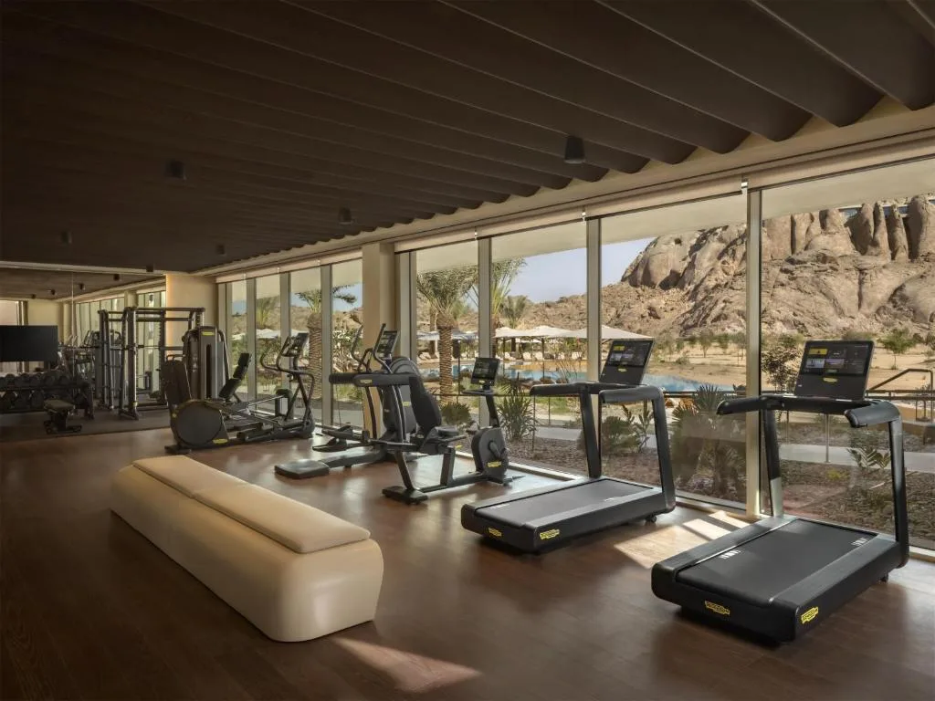 Тренажерний зал курорту Дезерт-Рок