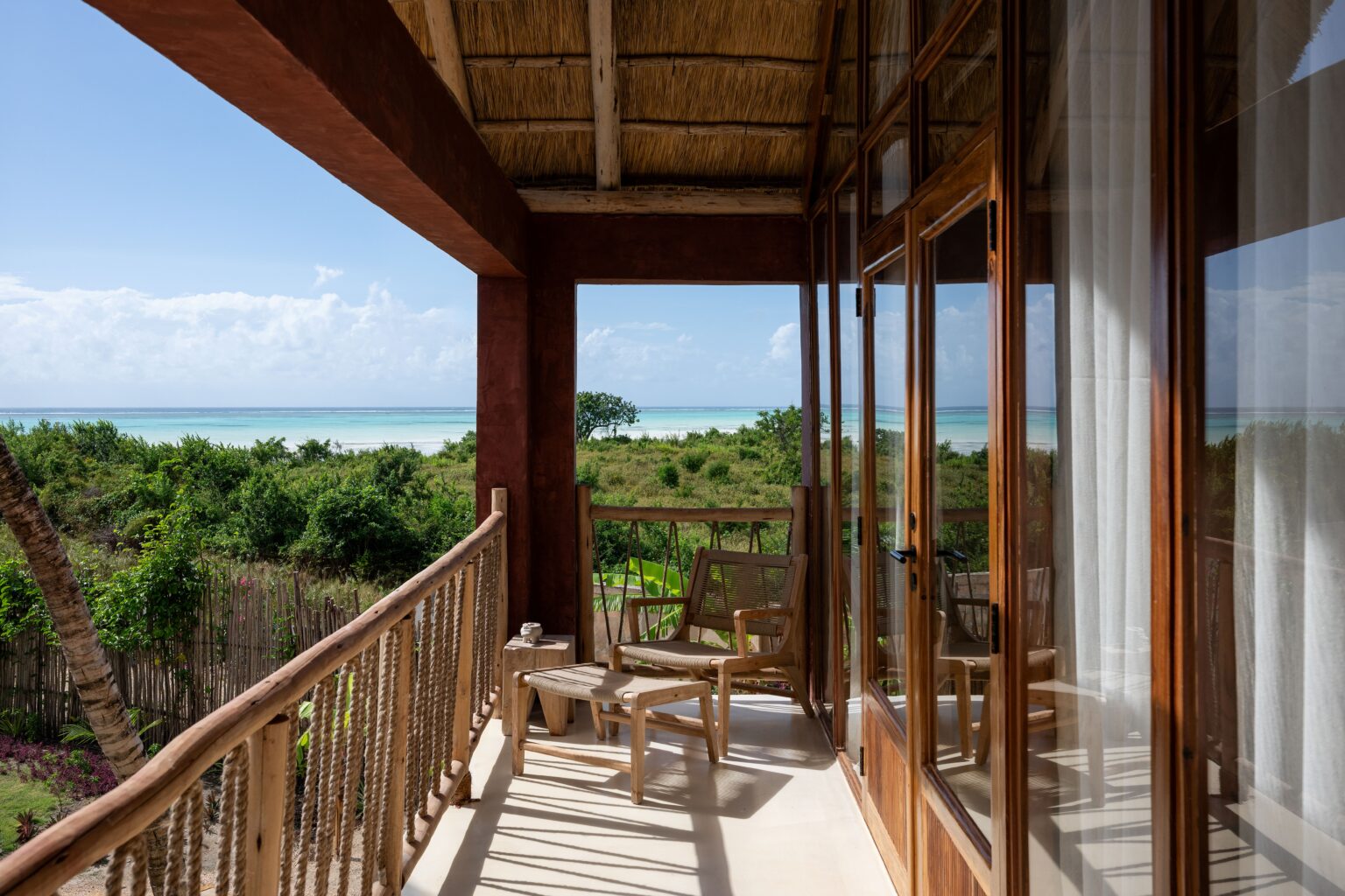 balcony joud