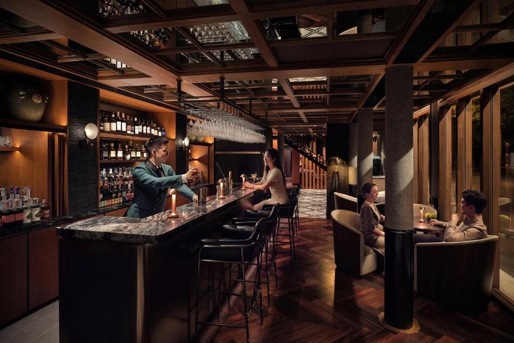 mandarin oriental qianmen beijing bar