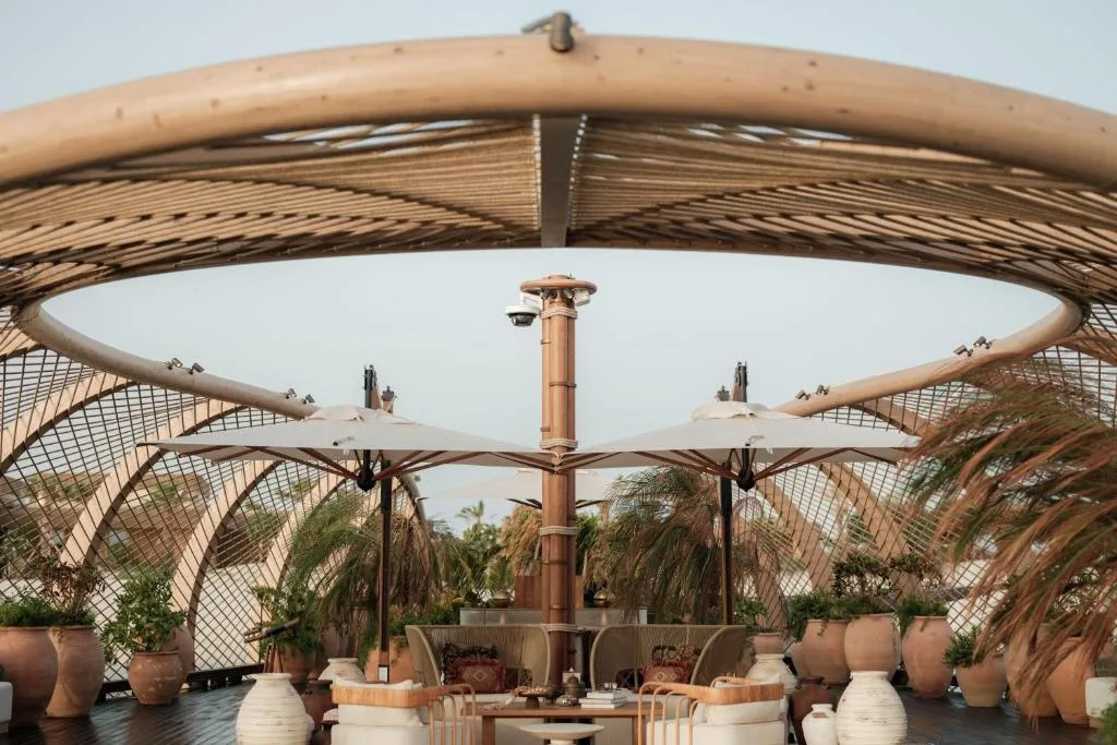 nujuma a ritz carlton reserve outdoor patio
