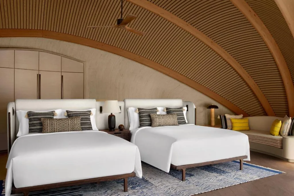 nujuma a ritz carlton reserve double bedroom
