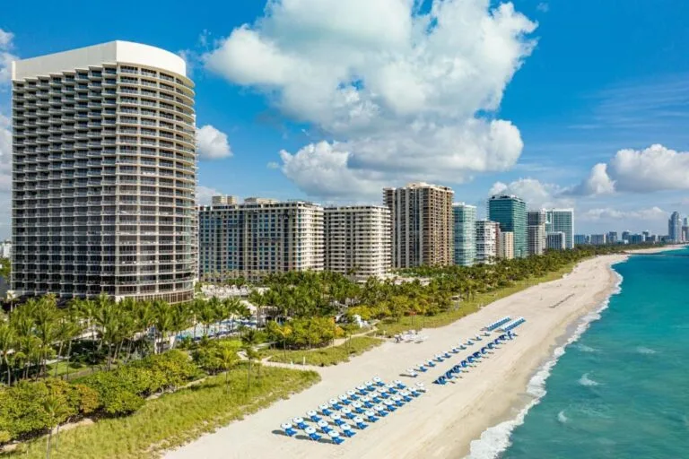 the st regis bal harbour resort widok na resort z lotu ptaka