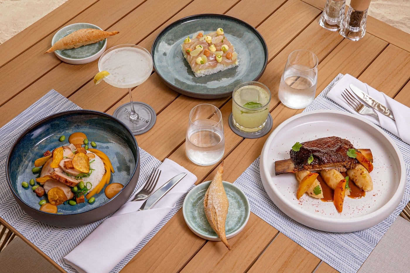 beach restaurant mains