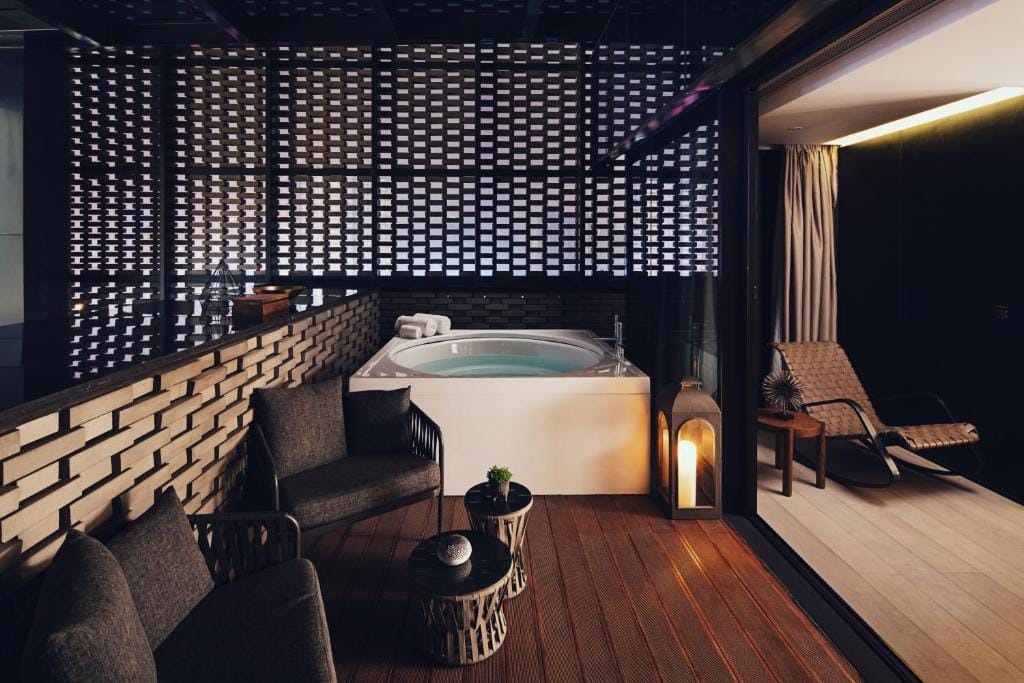 upper house chengdu - prywatny taras i jacuzzi