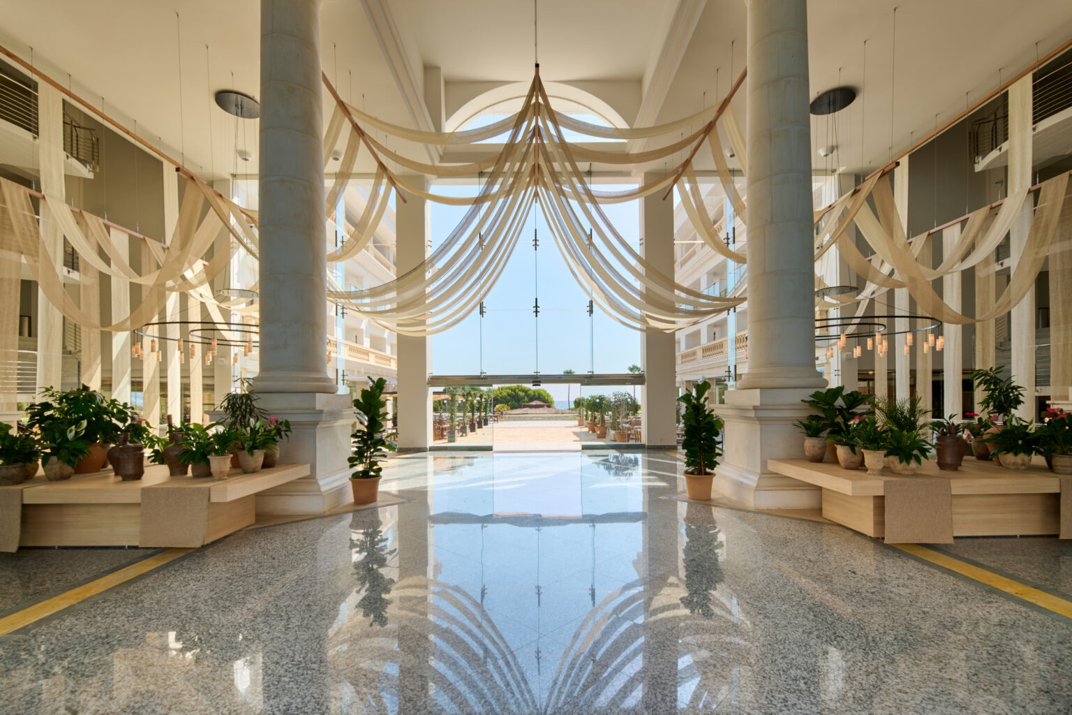 1003 exterior & interior areas