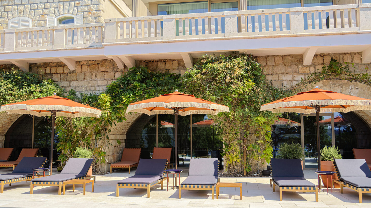 alh villaargentina outdoor pool 8