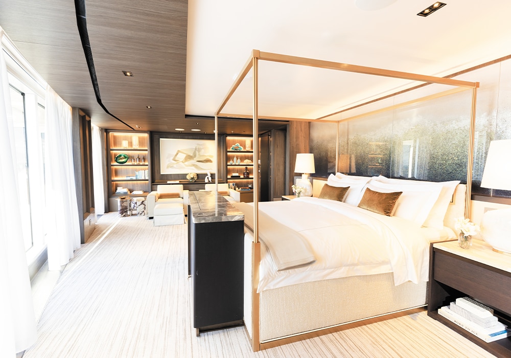 m76 gra regent suite desktop 1000x700 5