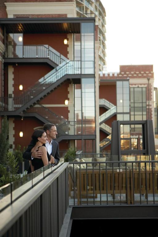 the fairmont heritage place ghirardelli square 9