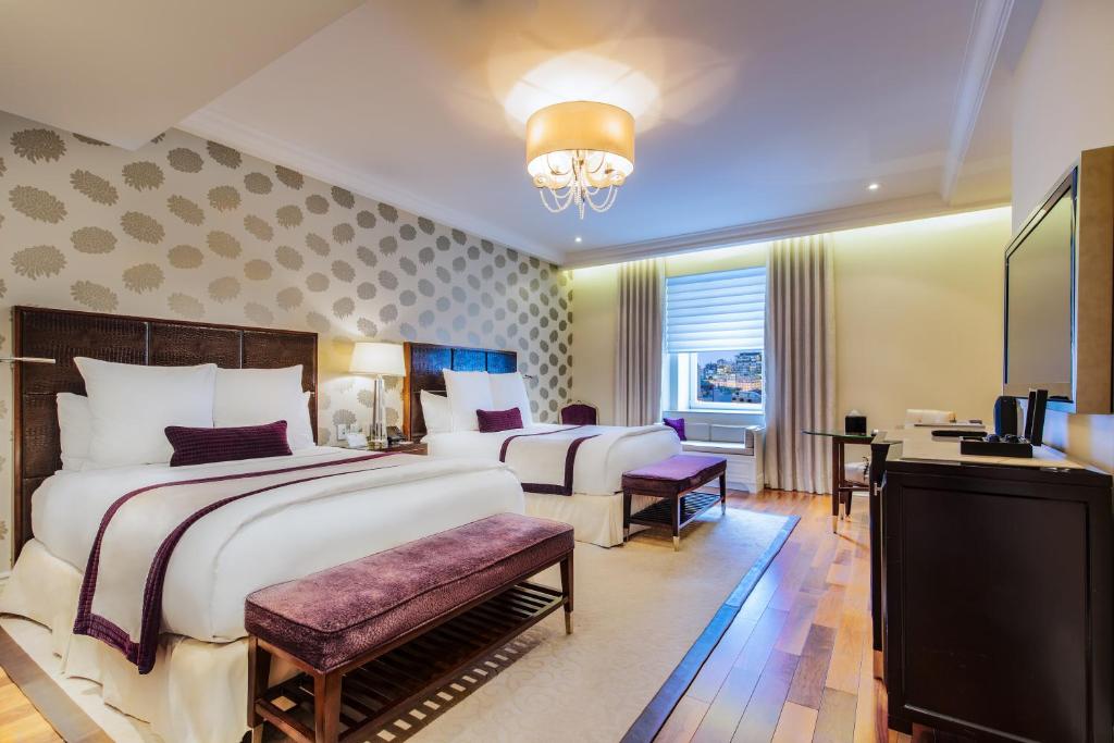 the ritz carlton montreal dwa duże oddzielne łóżka