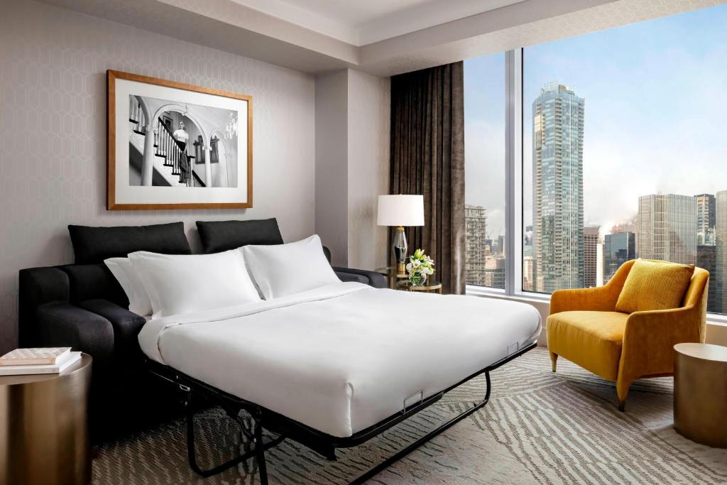 the ritz carlton toronto 7