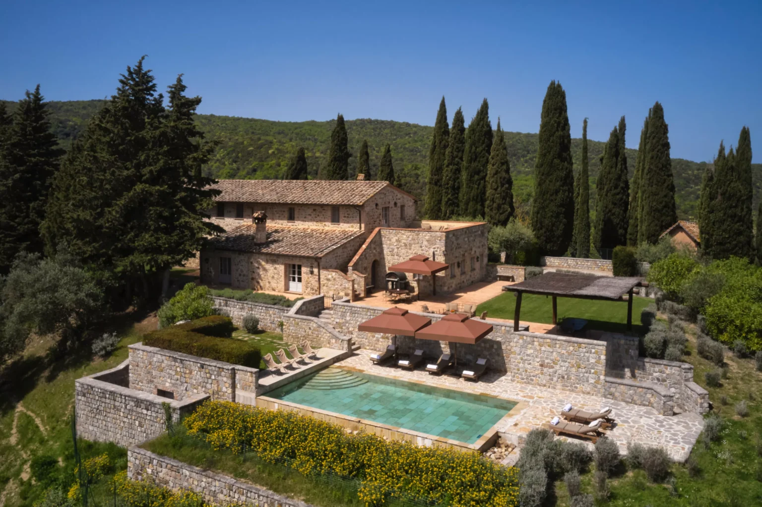villa oliviera, rosewood castiglion del bosco (1)