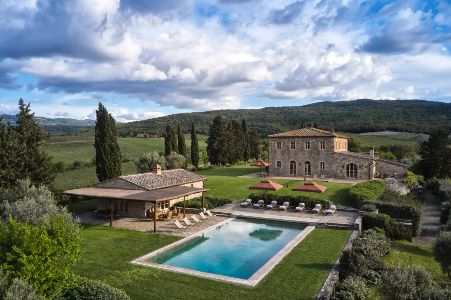 villa sant'anna castiglion del bosco rosewood (1)