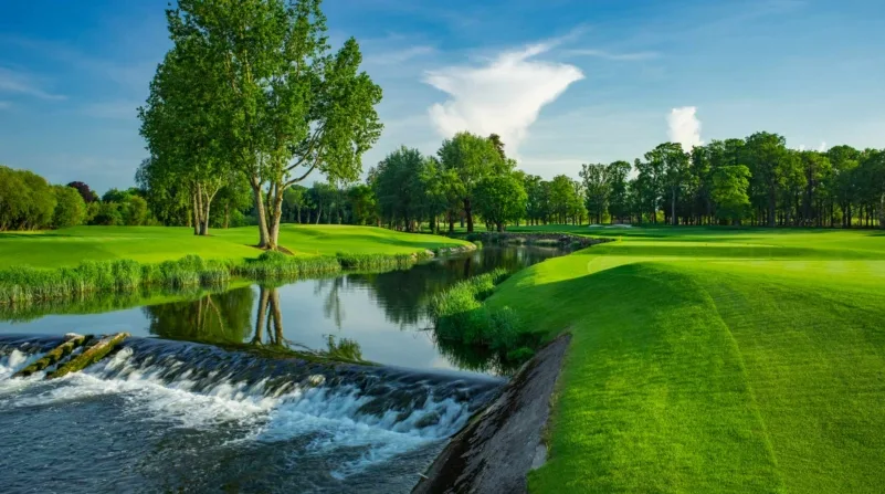 golf adore manor 6