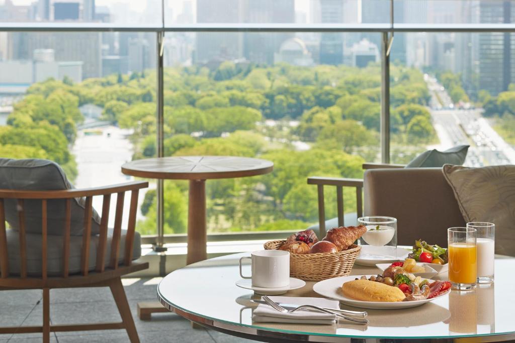 palace hotel tokyo śniadanie hotelowe