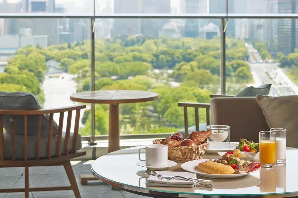 завтрак в отеле Palace Hotel Tokyo
