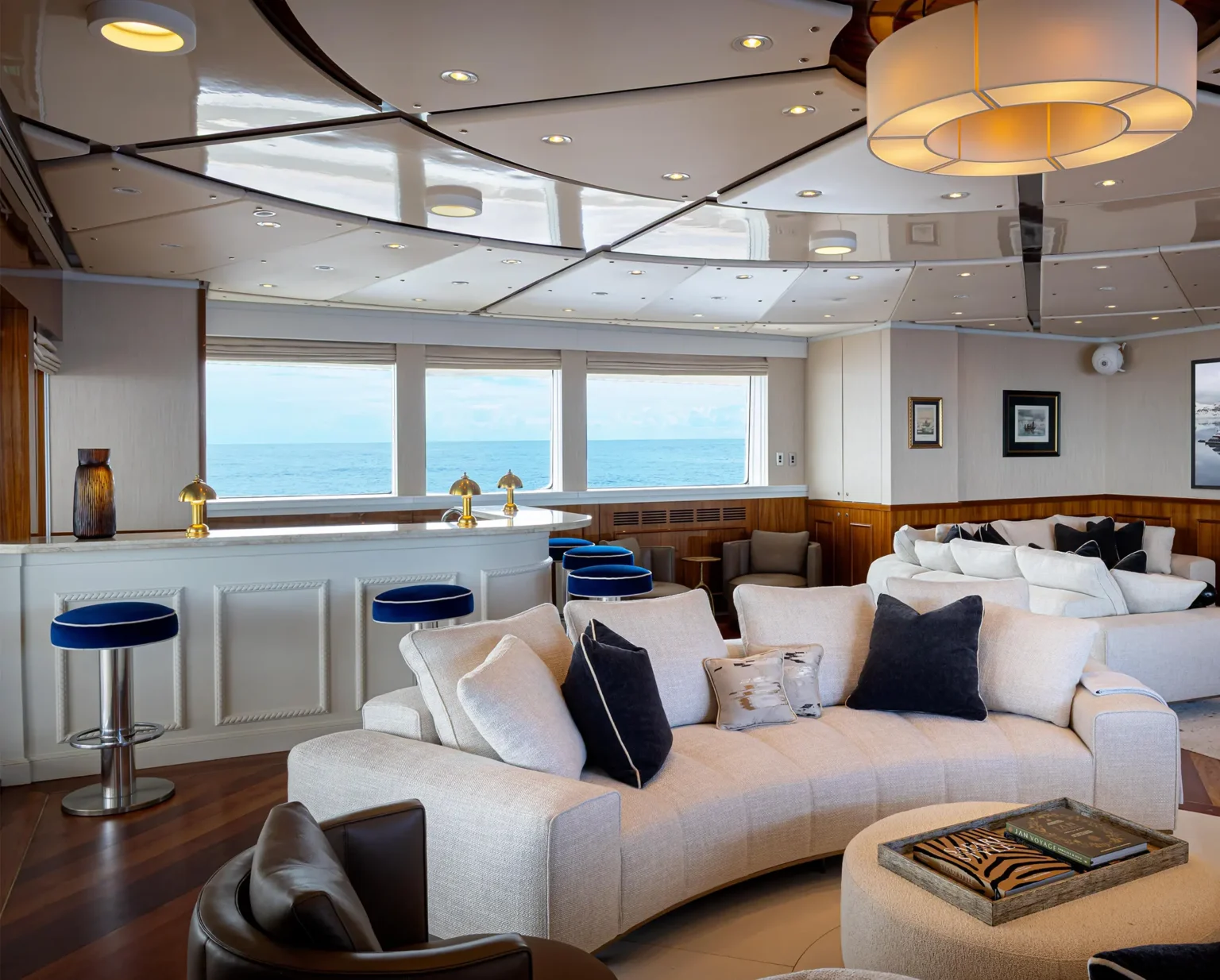 aql interiors 9 indoor lounge d.png