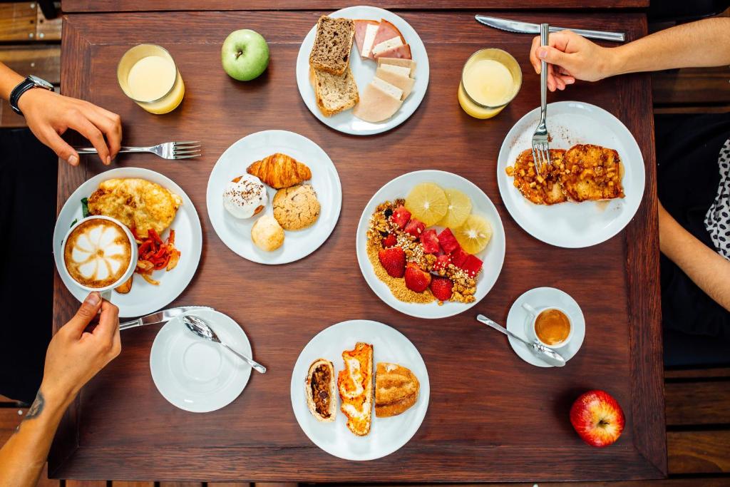 atix hotel la paz serwowane jedzenie