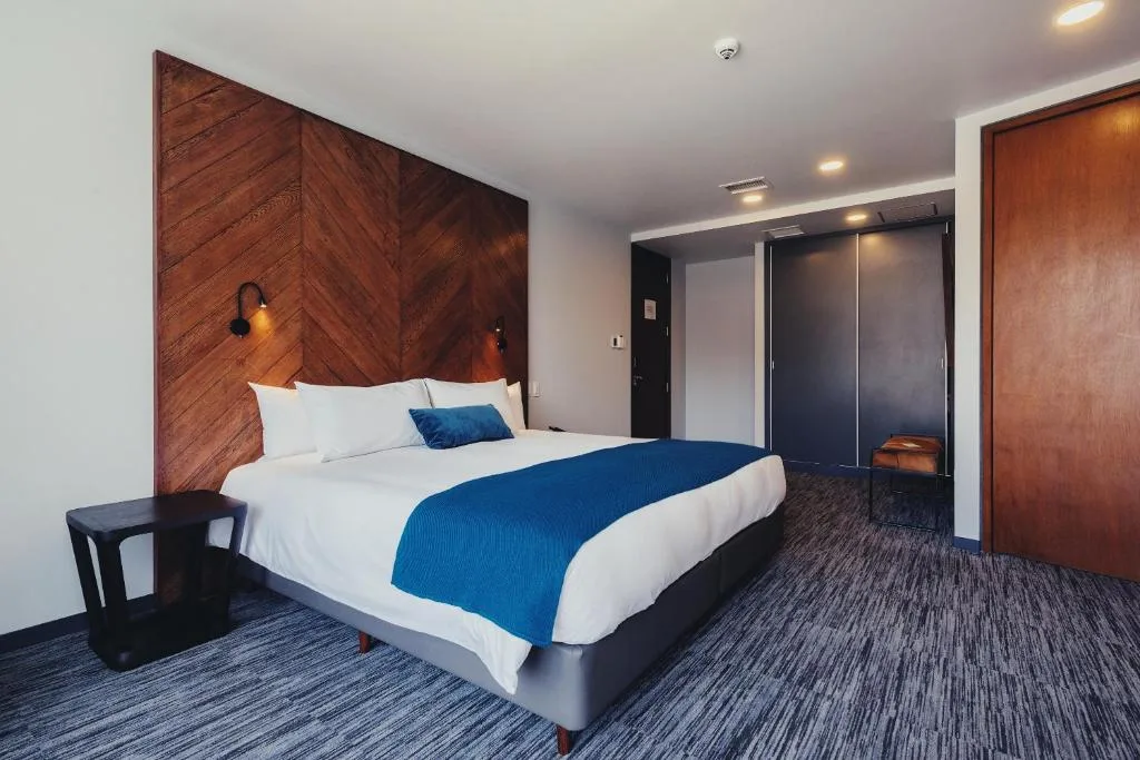 atix hotel la paz 6