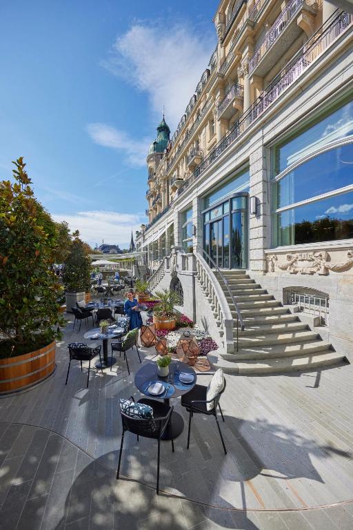 mandarin oriental palace luzern restauracja na dole, na świeżym powietrzu