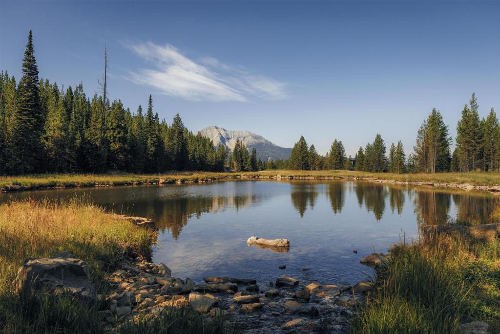 one&only moonlight basin jezioro