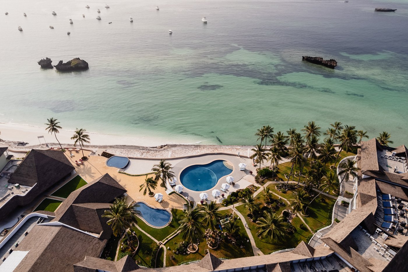 aerial view of the hotel (1)