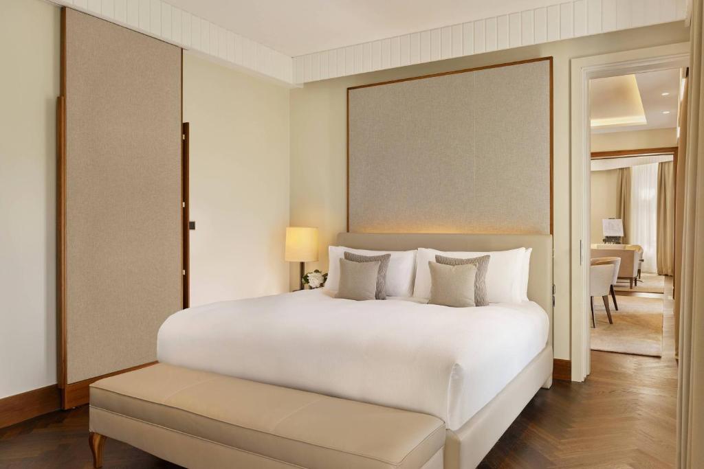 the ritz carlton vienna 7