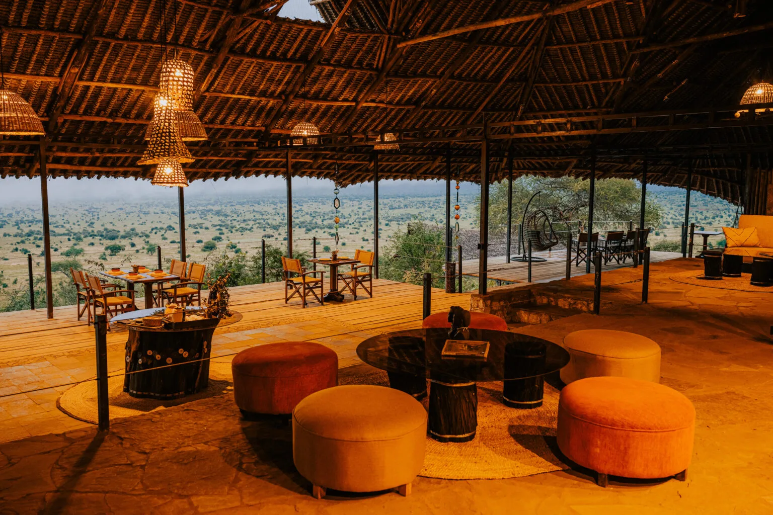 soroi cheetah tented camp dining area