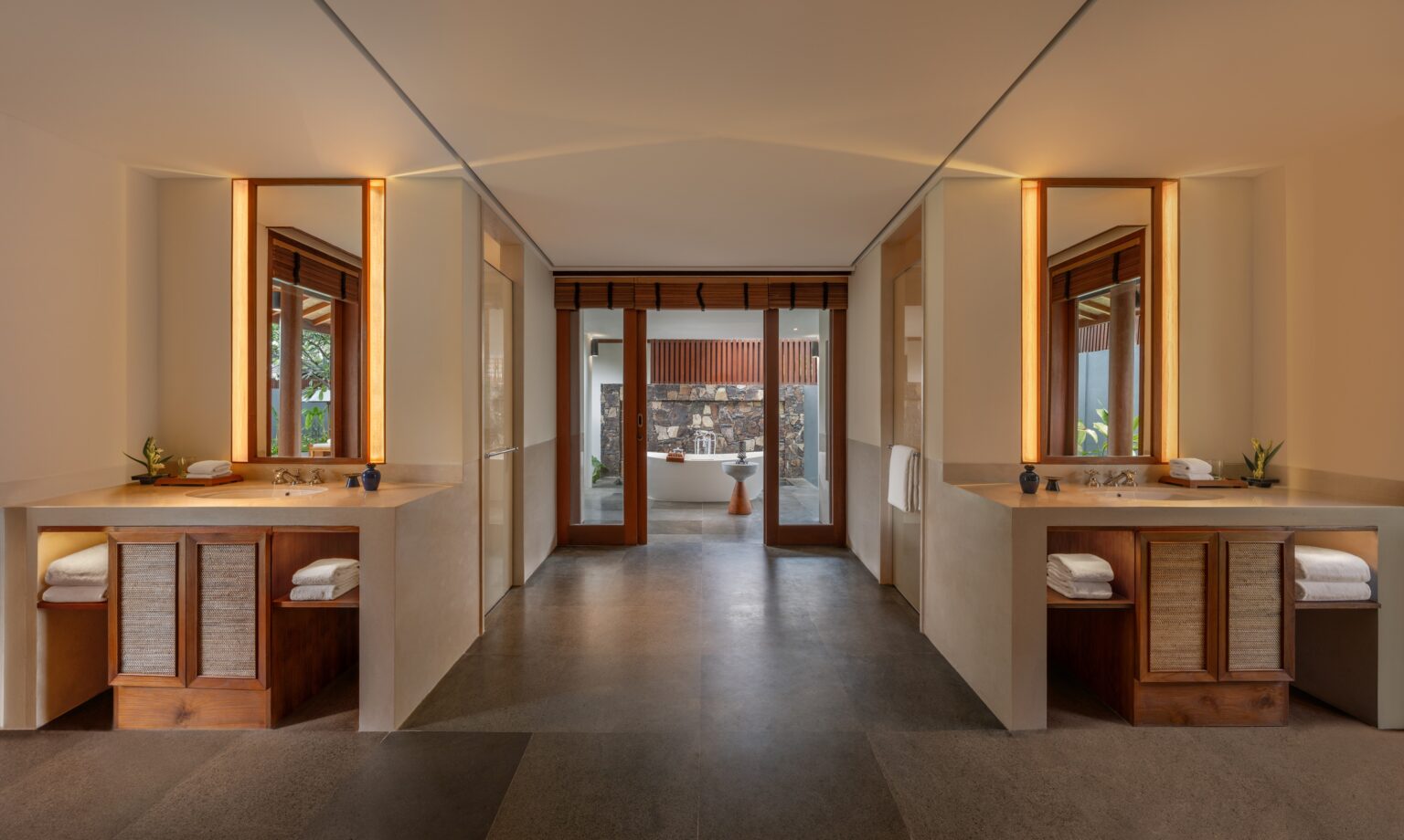 the sira two bedroom lombok villa bathroom