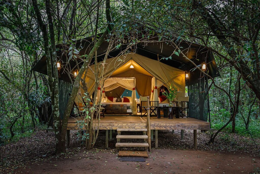 luxury guest tent (1)