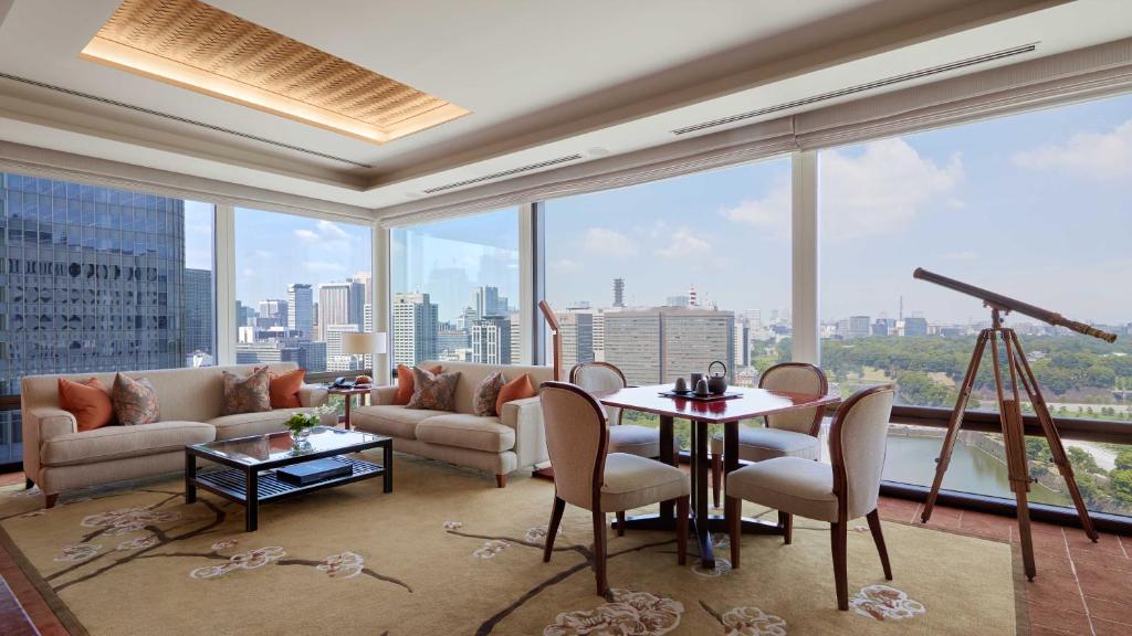 the peninsula tokyo 8