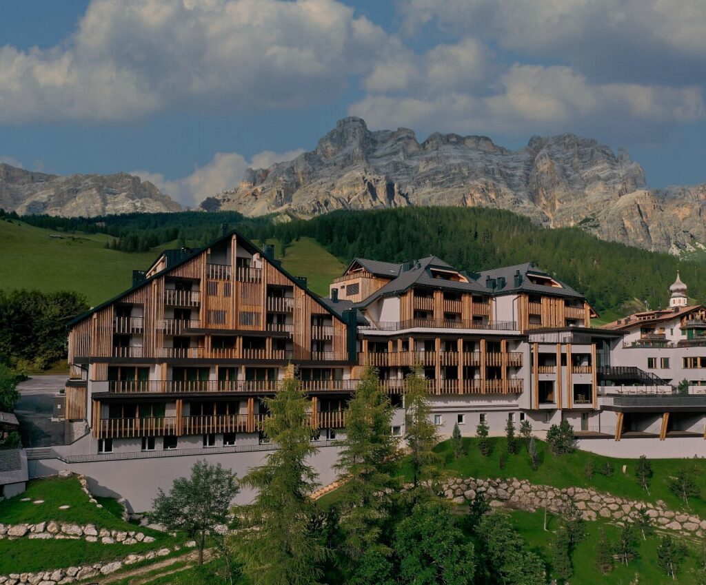 aman rosa alpina exterior (1)