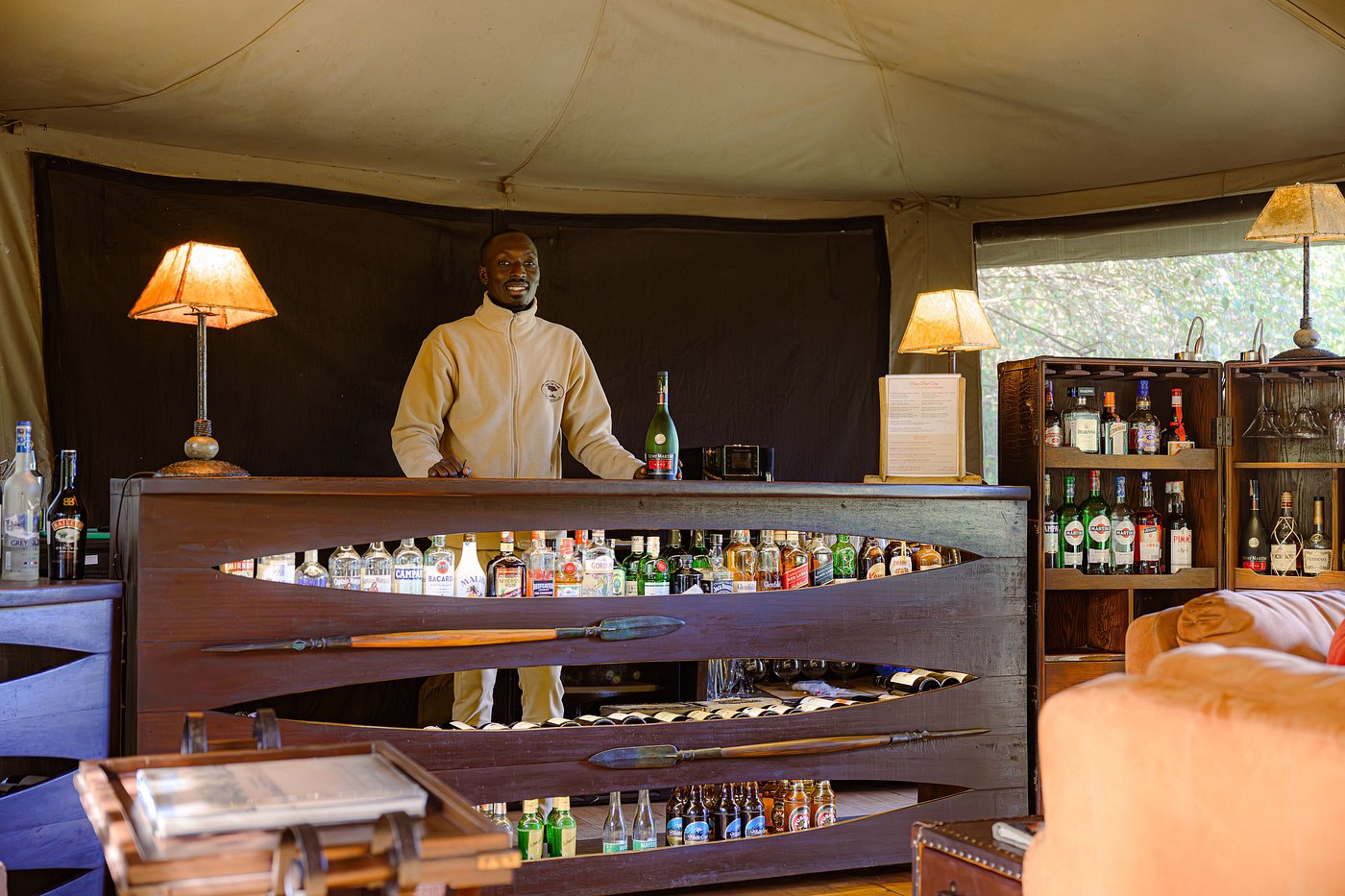 bar (1)