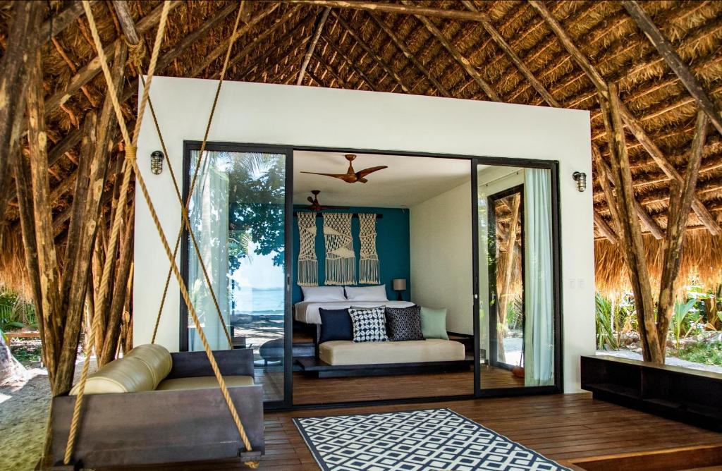 resort at isla palenque 3