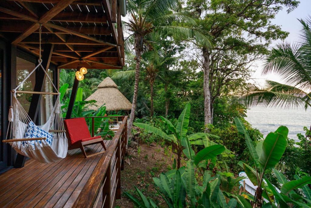 resort at isla palenque 6