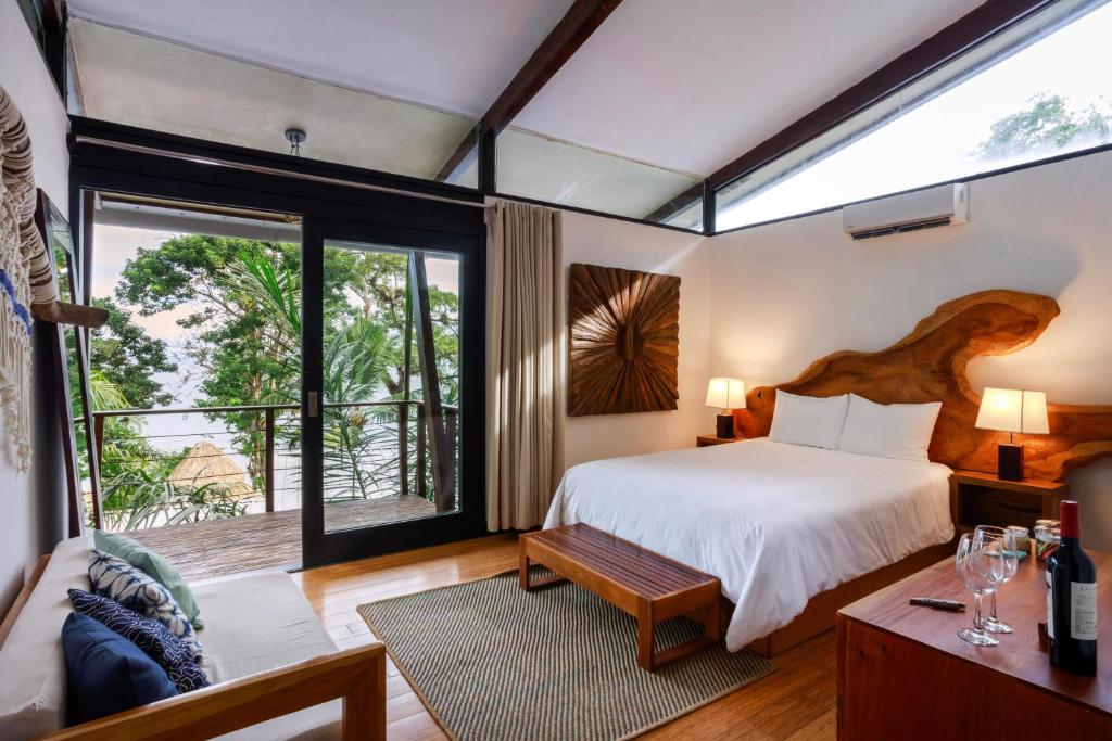 resort at isla palenque 7