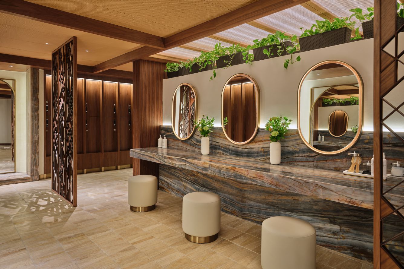 xr pujxr spa changing room14071 25874 classic hor