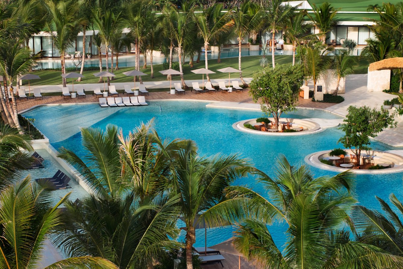 xr pujxr stregiscapcana pool 37787 classic hor