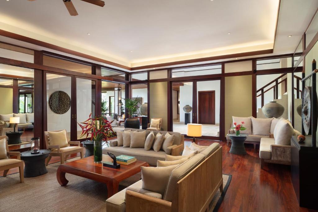 andara resort villas salon