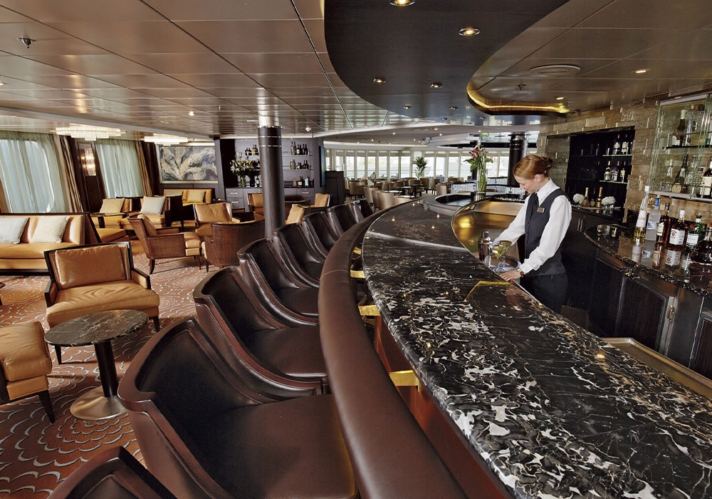 horizon lounge