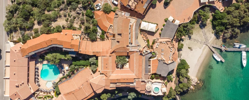 cervo hotel sardynia wakacje z biurem carter