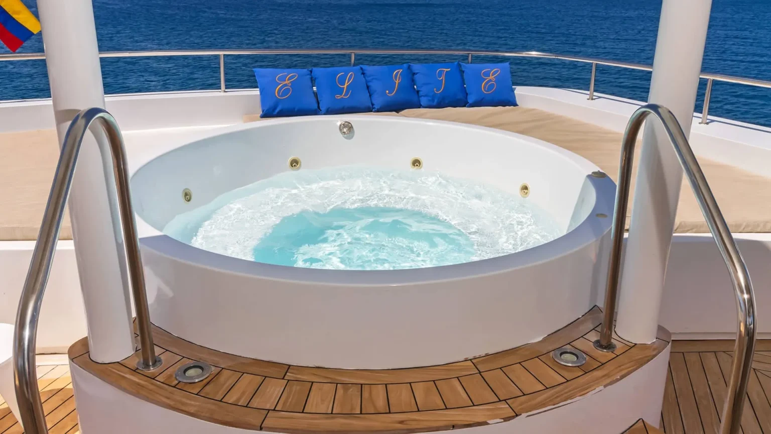 jacuzzi elite d