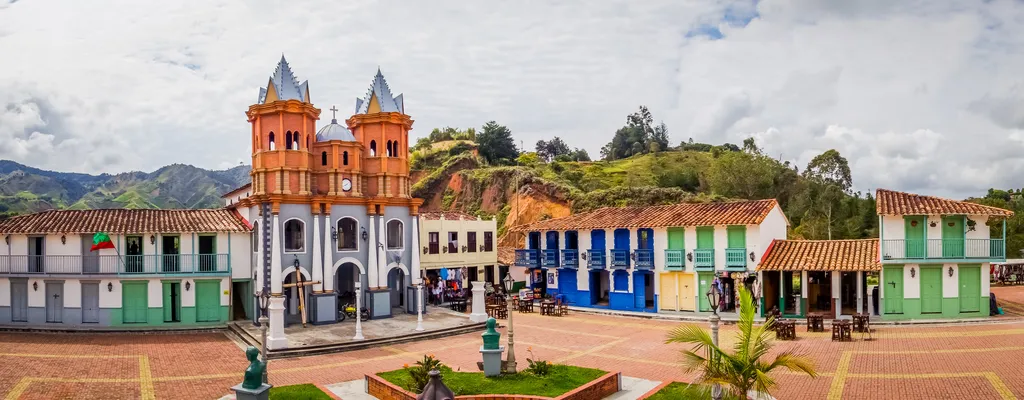Medellín kolorowe budynki