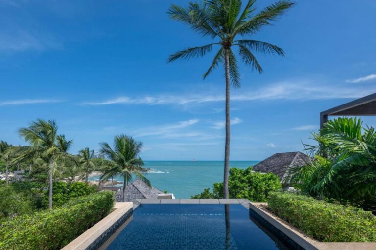 the ritz carlton koh samui basen z widokiem