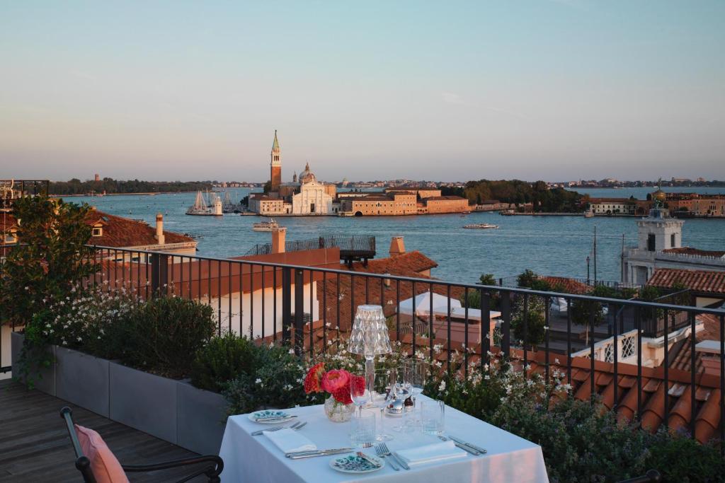the st regis venice widok na Canal Grande restauracja