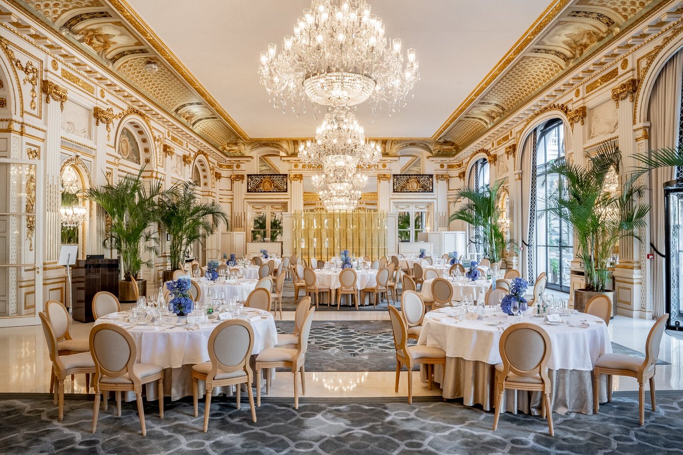 le lobby restaurant in