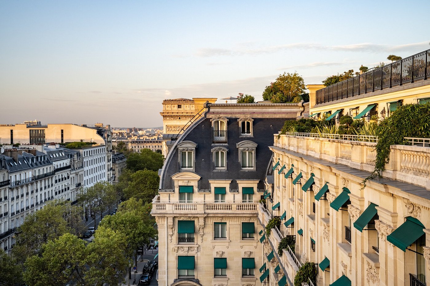 the peninsula paris view