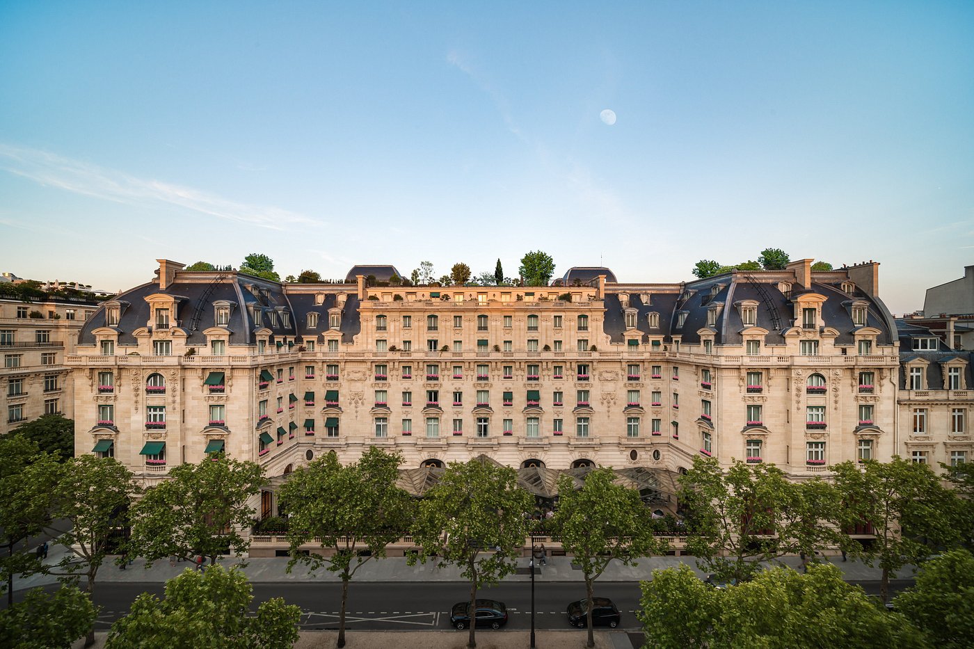 the peninsula paris