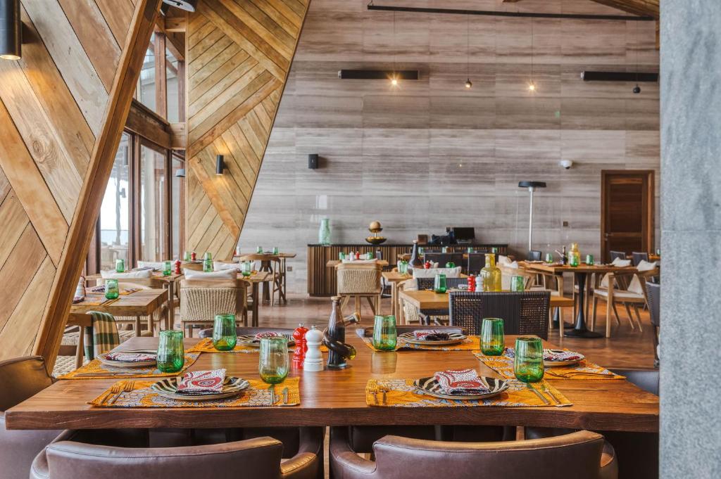 ngorongoro lodge 10