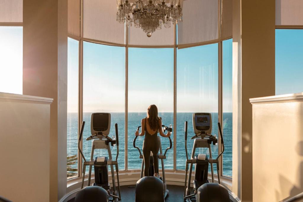 the ritz carlton laguna 16